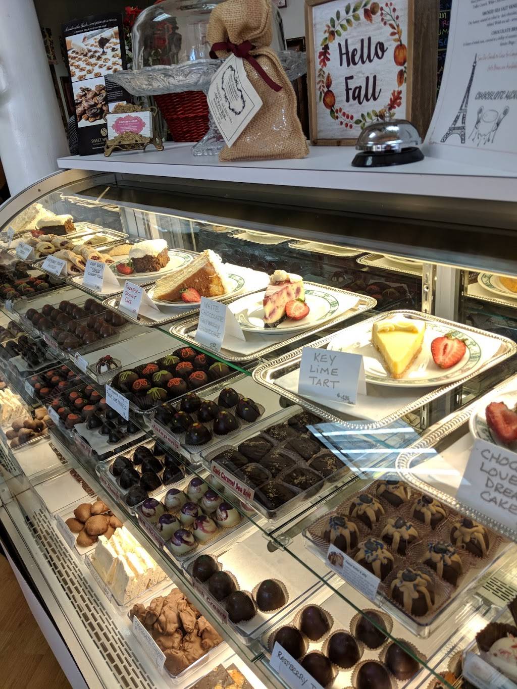 French Market Cafe & Gourmet Shop | restaurant | 20920 Torrence Chapel Rd # B1, Cornelius, NC 28031, USA | 7046412201 OR +1 704-641-2201