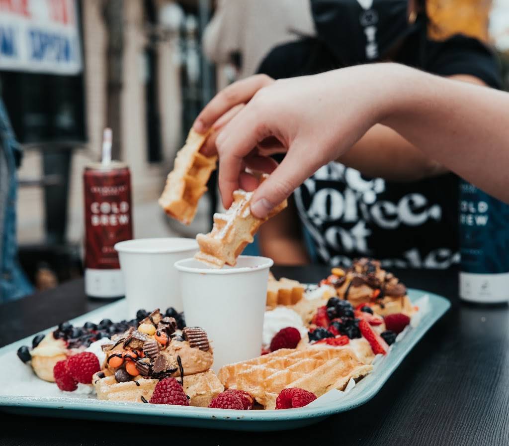 Waffle Iron | restaurant | Brewpoint Coffee, 124 W Park Ave, Elmhurst, IL 60126, USA | 6305891474 OR +1 630-589-1474