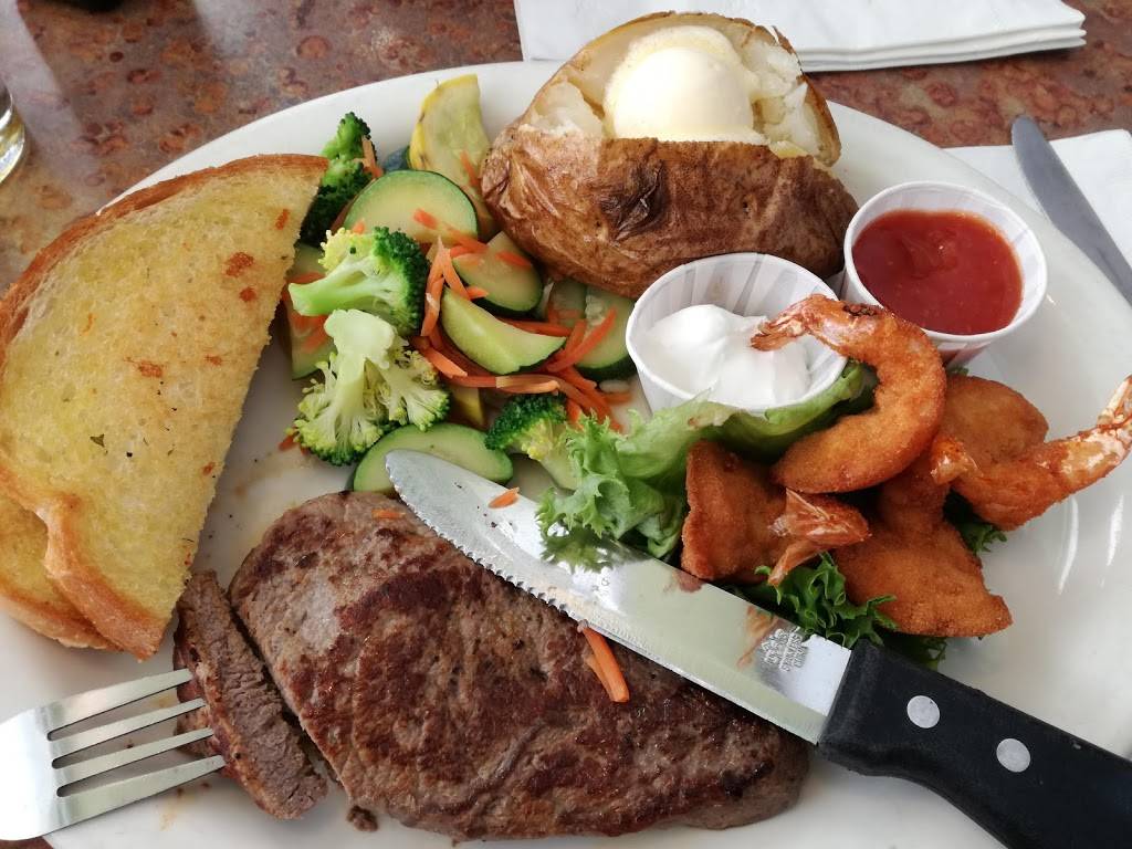 Perkos Cafe | restaurant | 151 N Walnut Rd, Turlock, CA 95380, USA | 2096649711 OR +1 209-664-9711