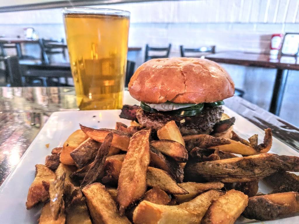 The Flat | restaurant | 1606 Woodruff Rd, Greenville, SC 29607, USA | 8645201522 OR +1 864-520-1522