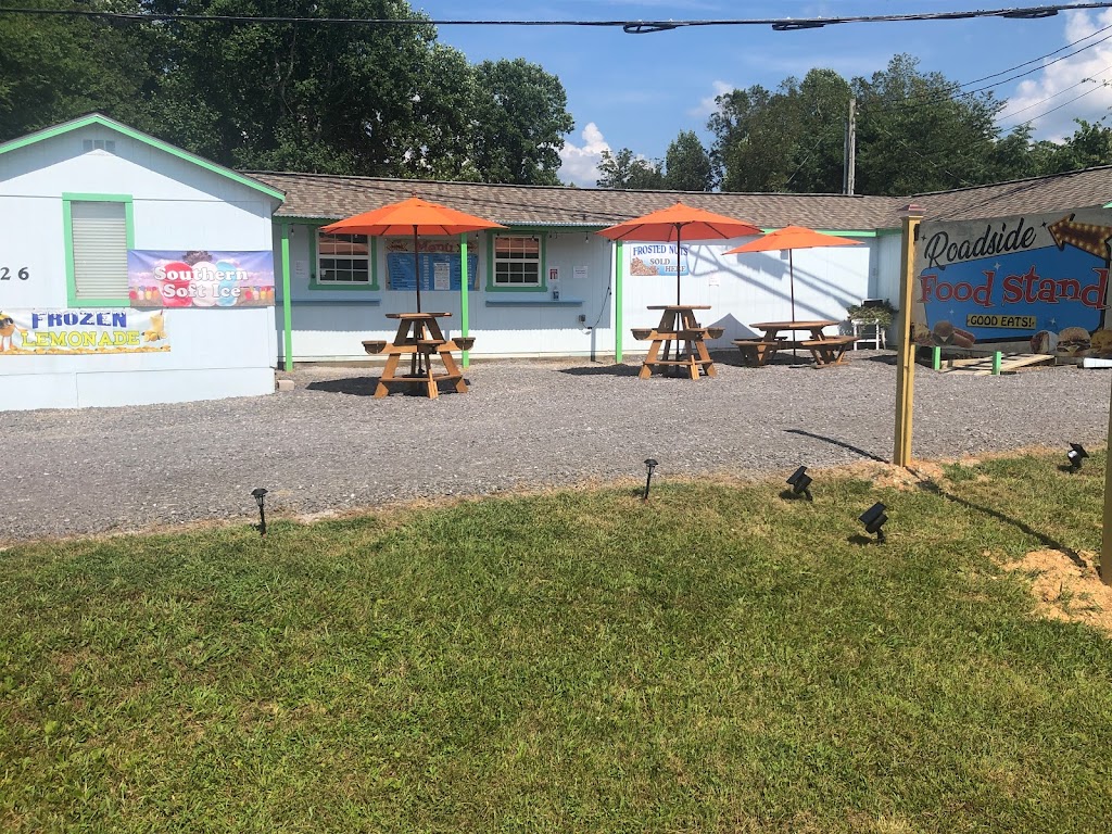Roadside Foodstand | restaurant | 6826 Smithville Hwy, Silver Point, TN 38582, USA | 9318584237 OR +1 931-858-4237