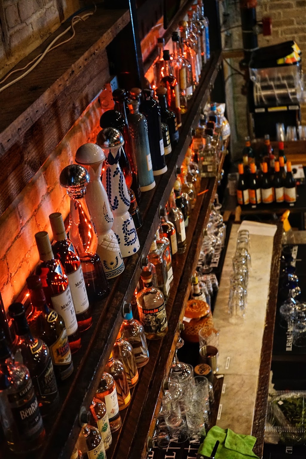 Uno Más Modern Mexican kitchen | restaurant | 3911 Georgia Ave NW, Washington, DC 20011, USA | 2025065095 OR +1 202-506-5095