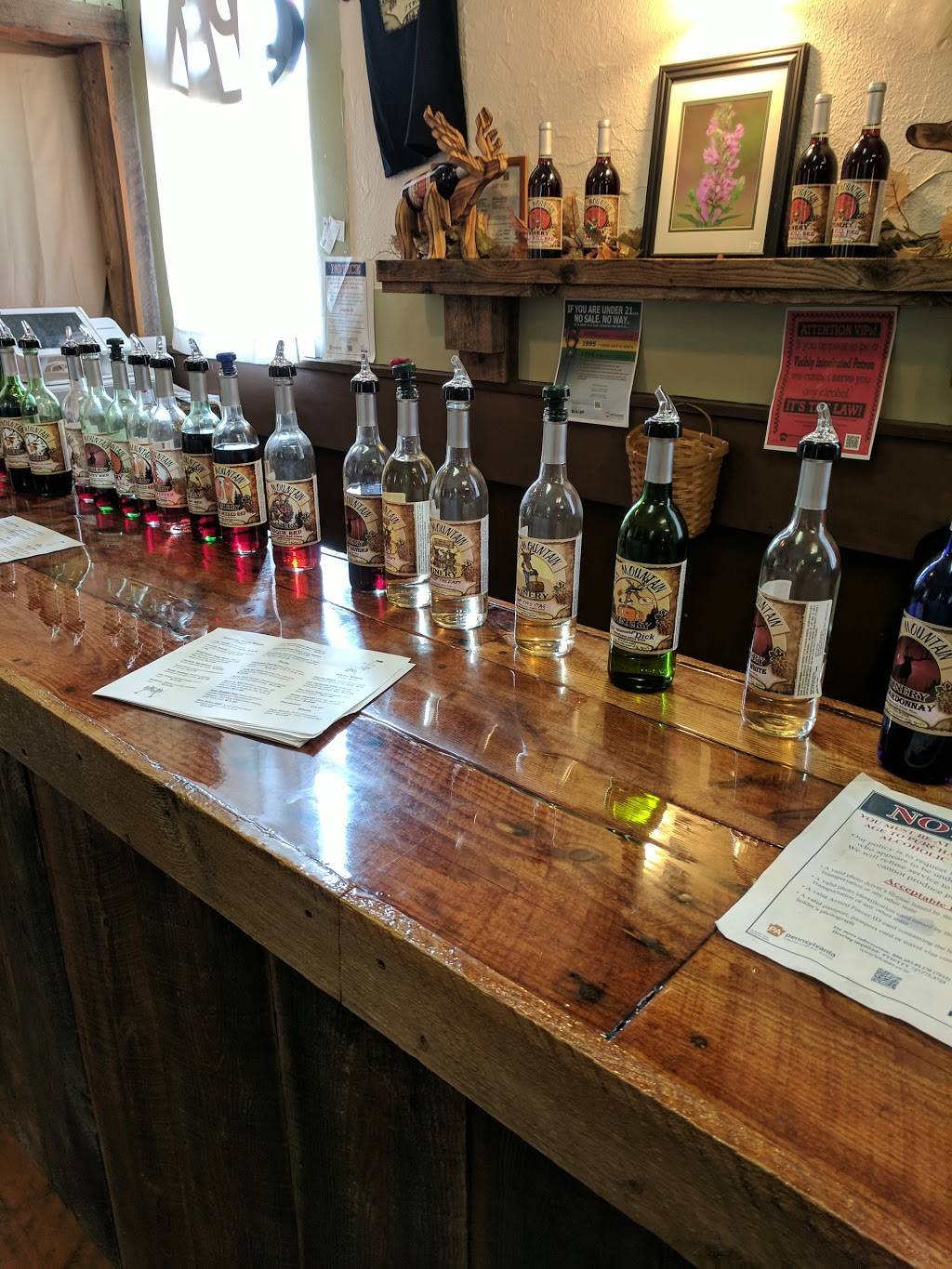 Old Bull Cafe | restaurant | 55 Church Street, Benezette, PA 15821, USA | 8147877545 OR +1 814-787-7545