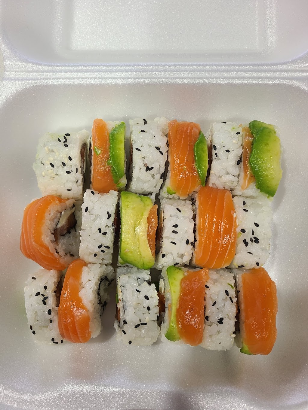 Palenzuela Sushi | meal takeaway | 1335W W 49th Pl apt 509, Hialeah, FL 33012, USA | 3056136513 OR +1 305-613-6513