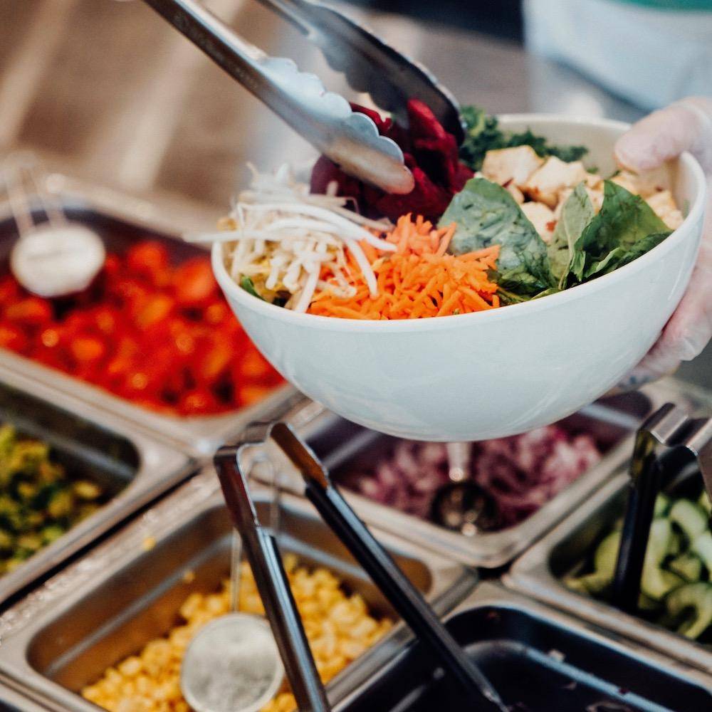 sweetgreen | restaurant | 1517 Montana Ave, Santa Monica, CA 90403, USA | 3104558813 OR +1 310-455-8813