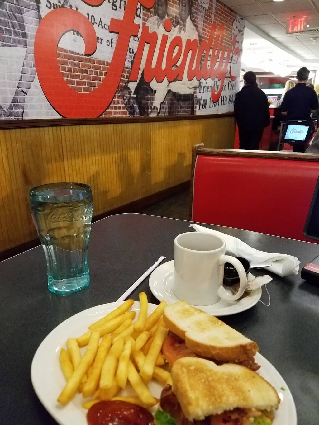 Friendlys | restaurant | 482 N Main St, Leominster, MA 01453, USA | 9785379787 OR +1 978-537-9787