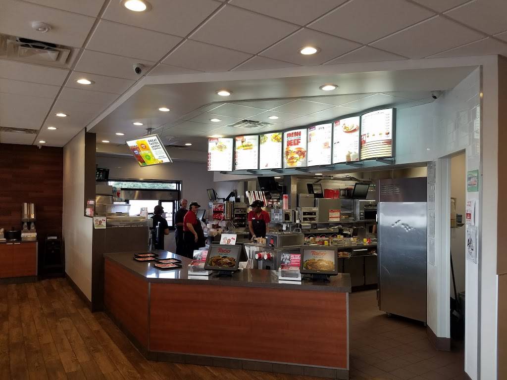 Wendys | restaurant | 11652 Bandera Rd Ste 106, San Antonio, TX 78250, USA | 2105212573 OR +1 210-521-2573