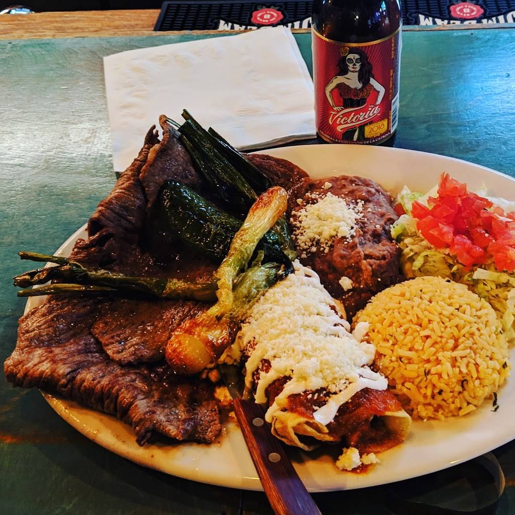 The Blue Taco Bar | restaurant | 304 N Cedar Lake Rd, Round Lake, IL 60073, USA | 8478867510 OR +1 847-886-7510