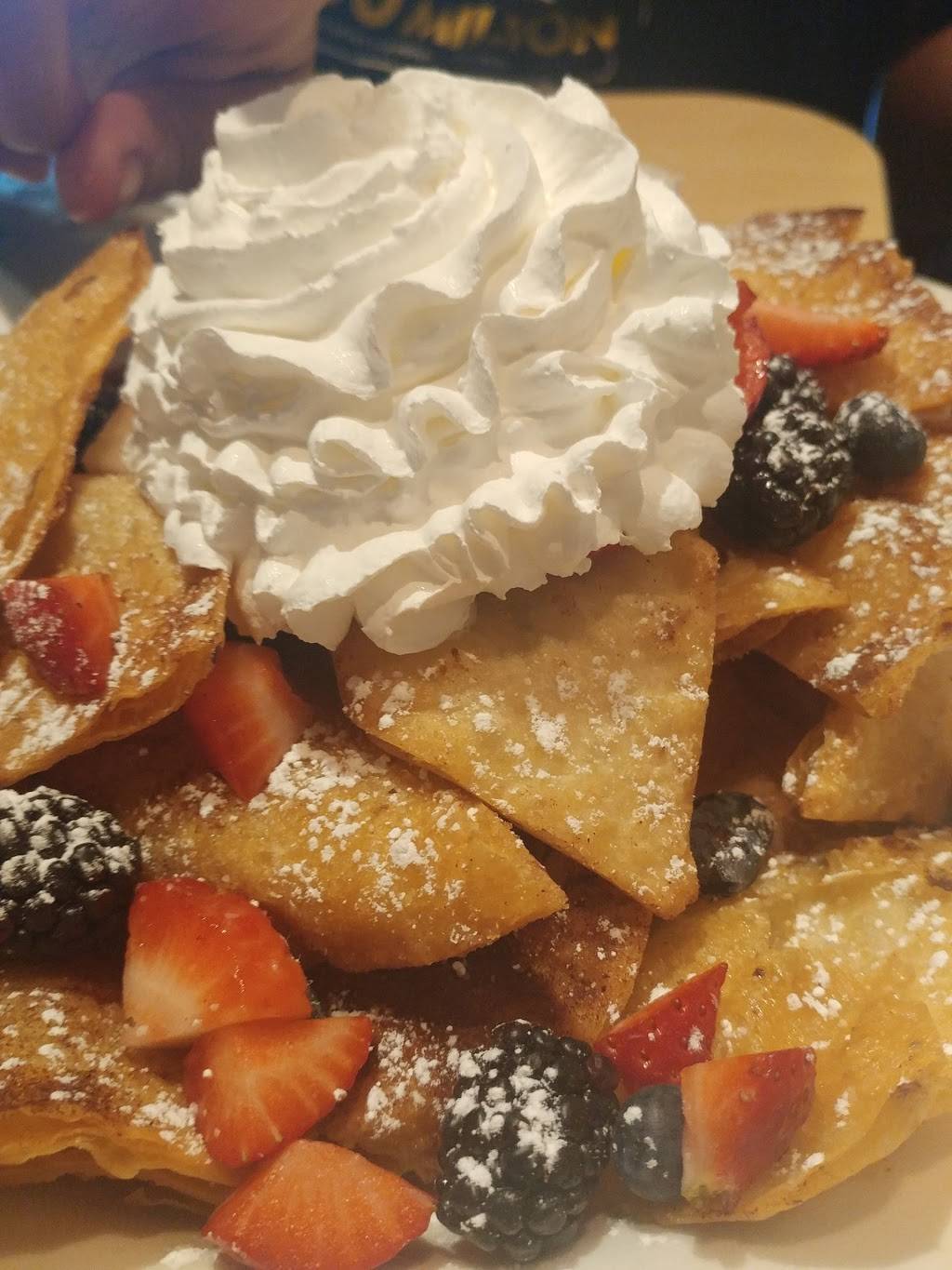 Lolas Baja Tacos | restaurant | 17027 Chatsworth St, Granada Hills, CA 91344, USA | 8183684265 OR +1 818-368-4265