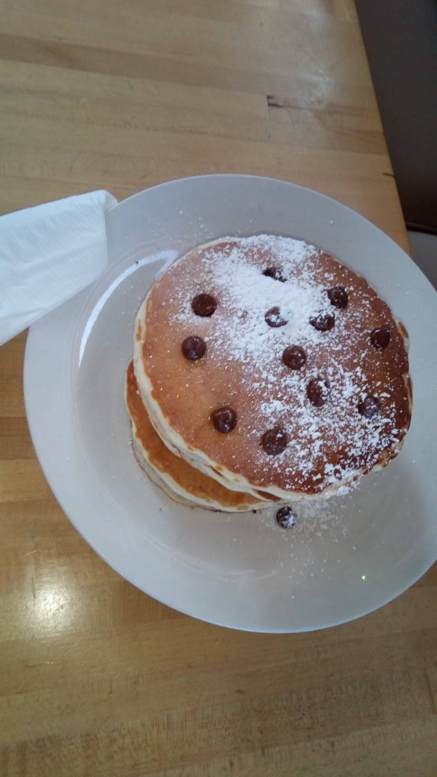 By Hand and Fork | restaurant | 1617 N, Wheeling Ave, Muncie, IN 47303, USA | 7658968717 OR +1 765-896-8717