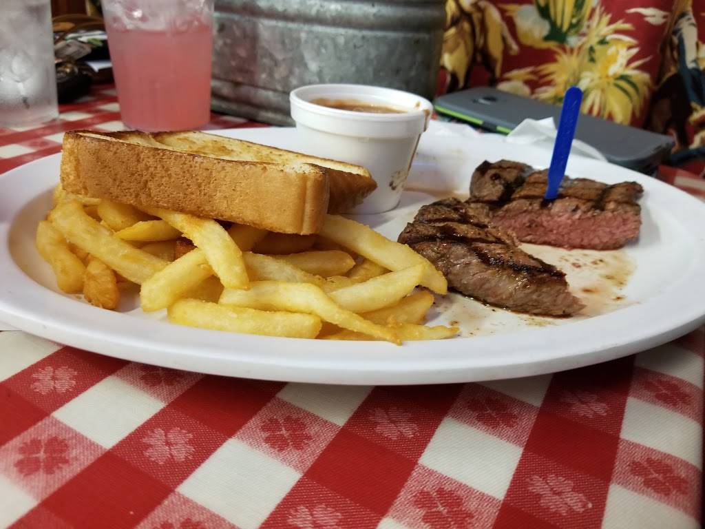 Farm House Mexia | restaurant | 1401 E Milam St, Mexia, TX 76667, USA | 2544720512 OR +1 254-472-0512