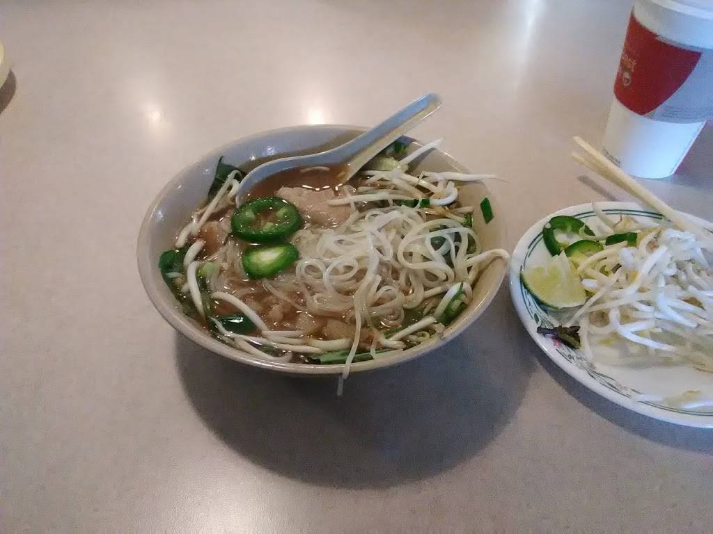 Pho On Broadway | restaurant | 1820 Broadway, Everett, WA 98201, USA | 4253040879 OR +1 425-304-0879