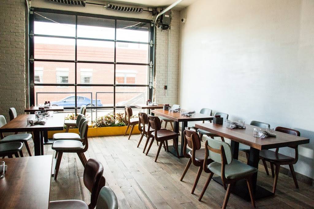 Tazza Kitchen Scotts Addition | restaurant | 1500 Roseneath Rd, Richmond, VA 23230, USA | 8043720702 OR +1 804-372-0702