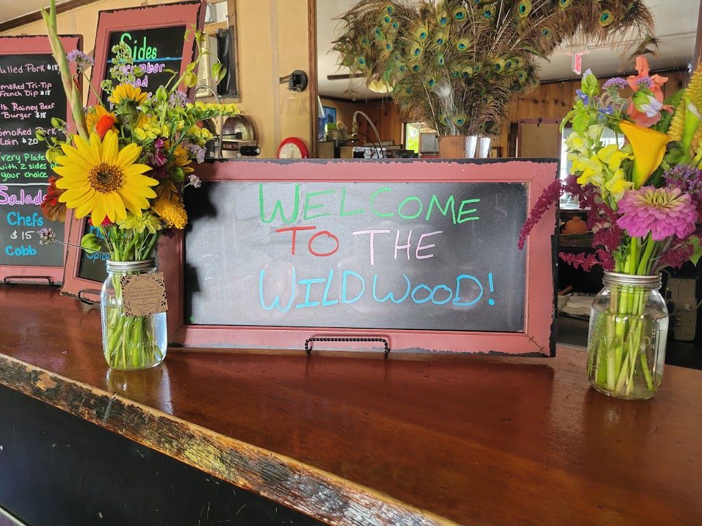 The Wildwood | restaurant | 45200 Highway 96 (243.38 mi, Seiad Valley, CA 96086, USA | 5304963500 OR +1 530-496-3500