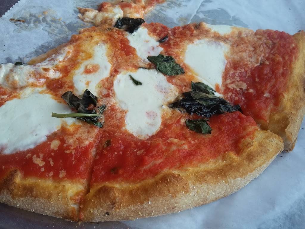 Delizioso Brick Oven Pizza | meal takeaway | 3696 Main St, Stratford, CT 06614, USA | 2039084444 OR +1 203-908-4444