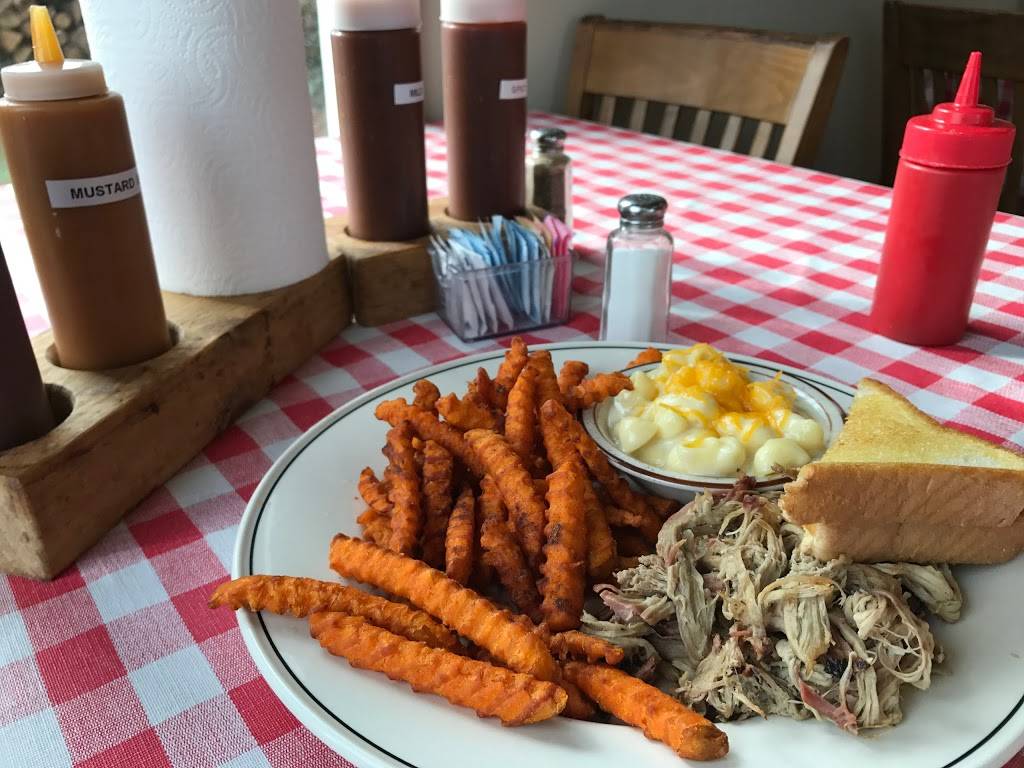 Smoke-N-Bonz BBQ | restaurant | 1245 US-411, Vonore, TN 37885, United States | 4238843044 OR +1 423-884-3044