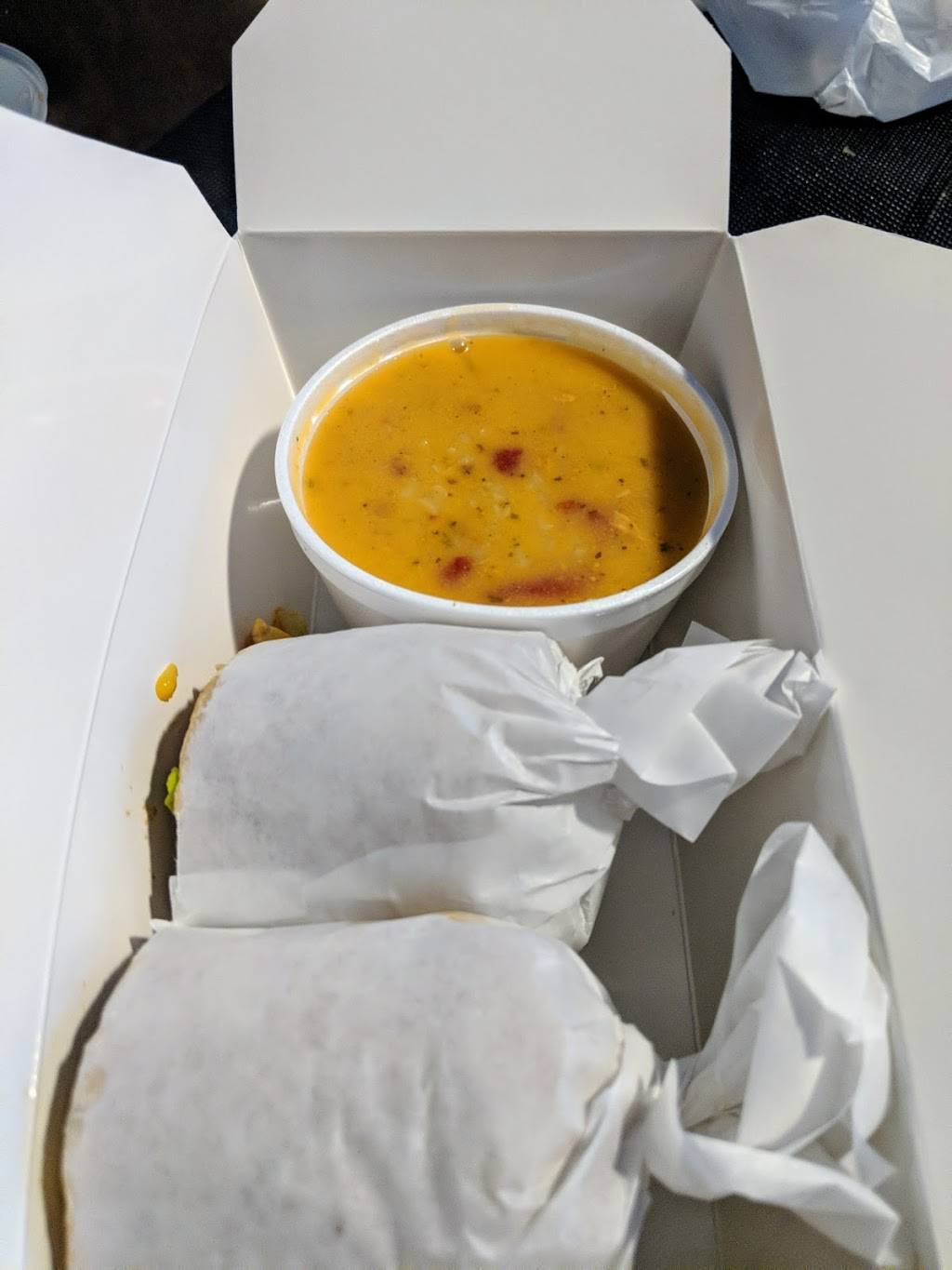 Sprouts Restaurant | restaurant | 6956 Financial Dr, Mississauga, ON L5N 8J4, Canada | 9052861001 OR +1 905-286-1001