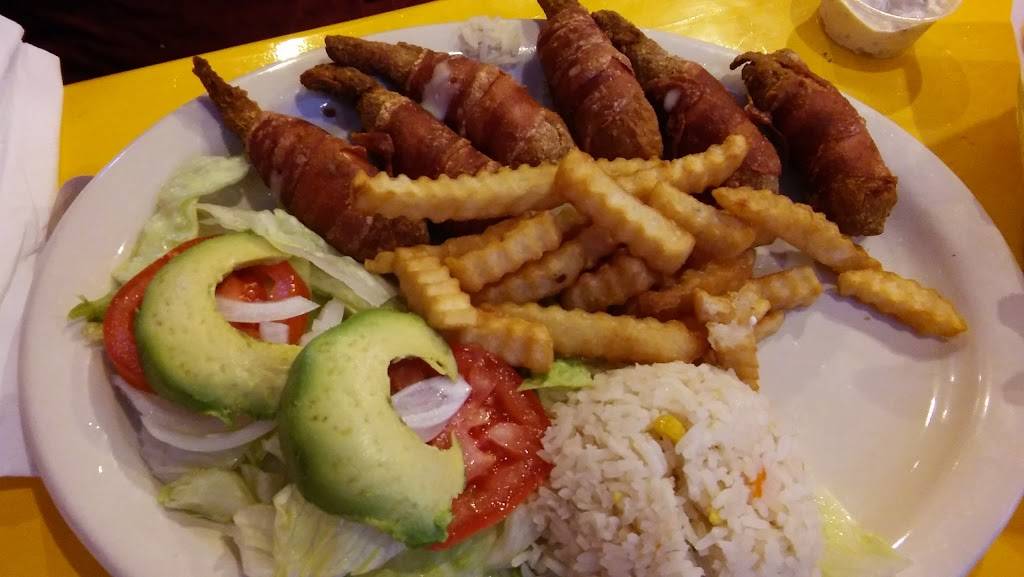 El Jarocho | restaurant | 13609 N Interstate Hwy 35, Austin, TX 78753, USA | 5123835001 OR +1 512-383-5001