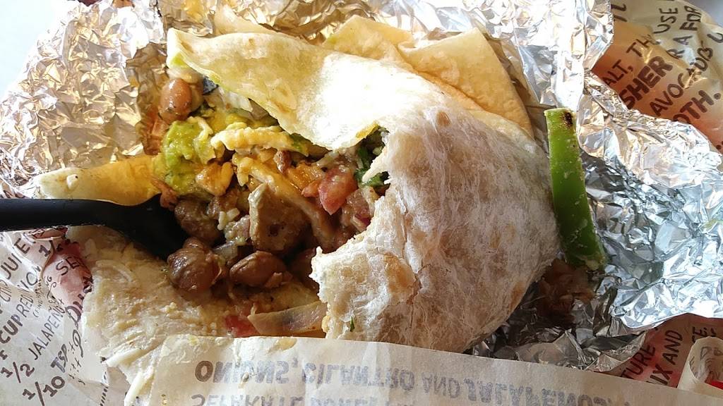 Chipotle Mexican Grill | restaurant | 4829 N Broadway St, Knoxville, TN 37918, USA | 8656885438 OR +1 865-688-5438