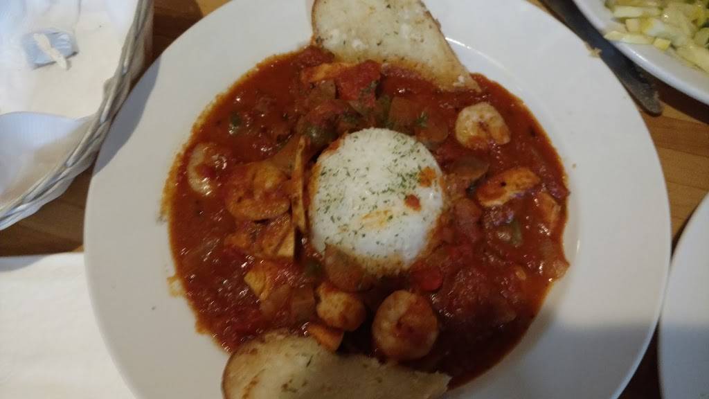 Fishtales | Bar & Grill | restaurant | 5 School St, Hatfield, MA 01038, USA | 4133494100 OR +1 413-349-4100