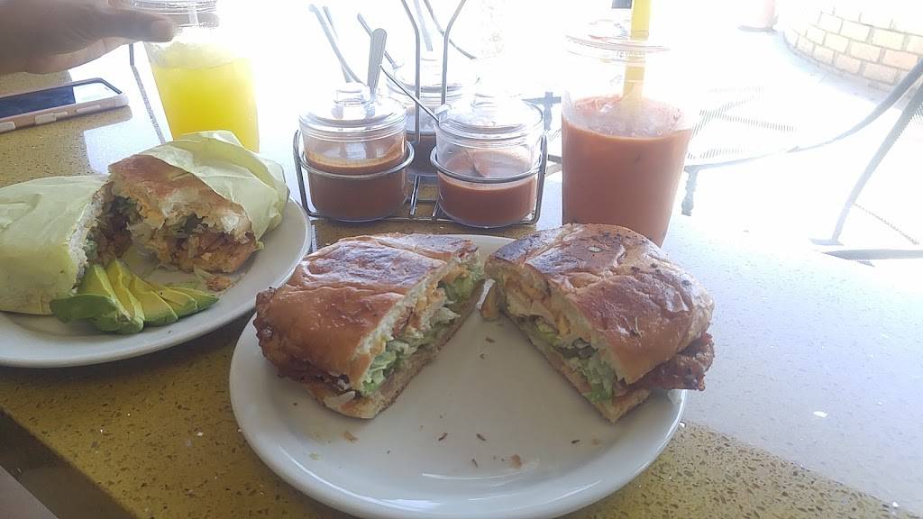 Krazy Korner Restaurant | restaurant | 901 San Fernando Rd, San Fernando, CA 91340, USA | 8183610070 OR +1 818-361-0070