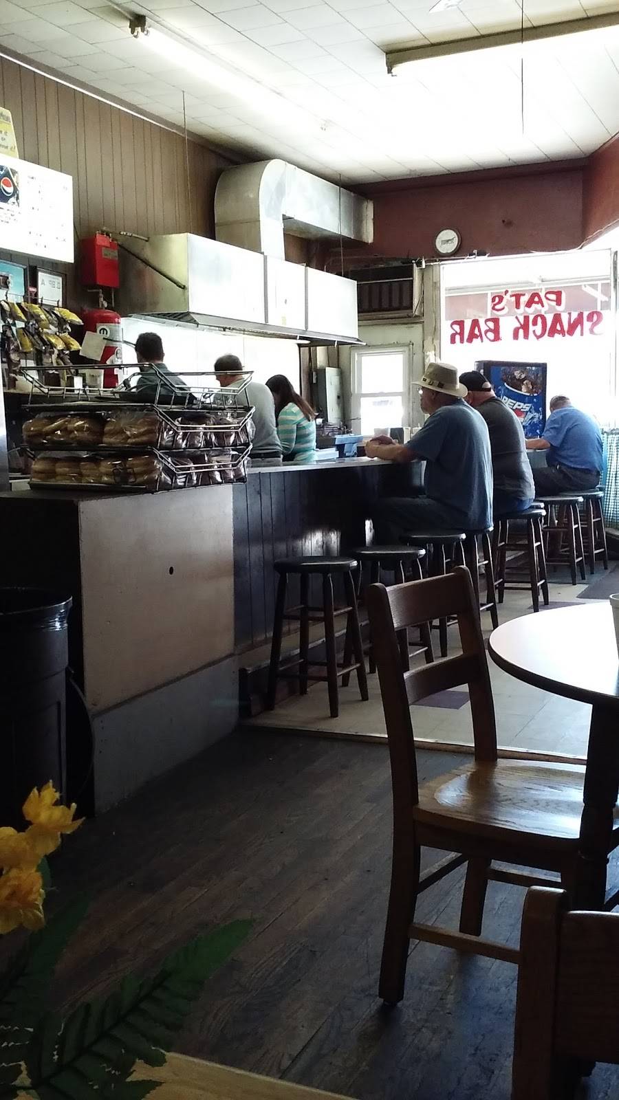 Pats Snack Bar | meal takeaway | 124 N Sterling St, Morganton, NC 28655, USA | 8284375744 OR +1 828-437-5744