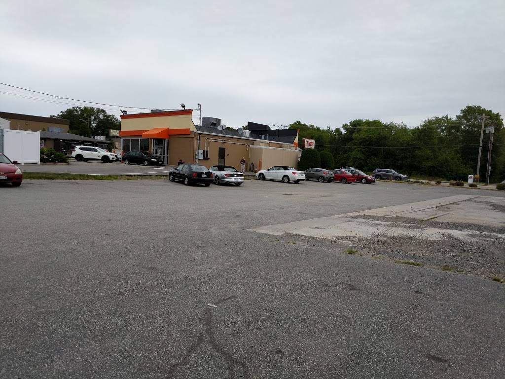 Dunkin | bakery | 6923 Post Rd, North Kingstown, RI 02852, USA | 4018851127 OR +1 401-885-1127