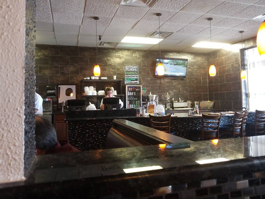 The Farm Grill | restaurant | 30990 Beck Rd, Novi, MI 48377, USA | 2486690066 OR +1 248-669-0066