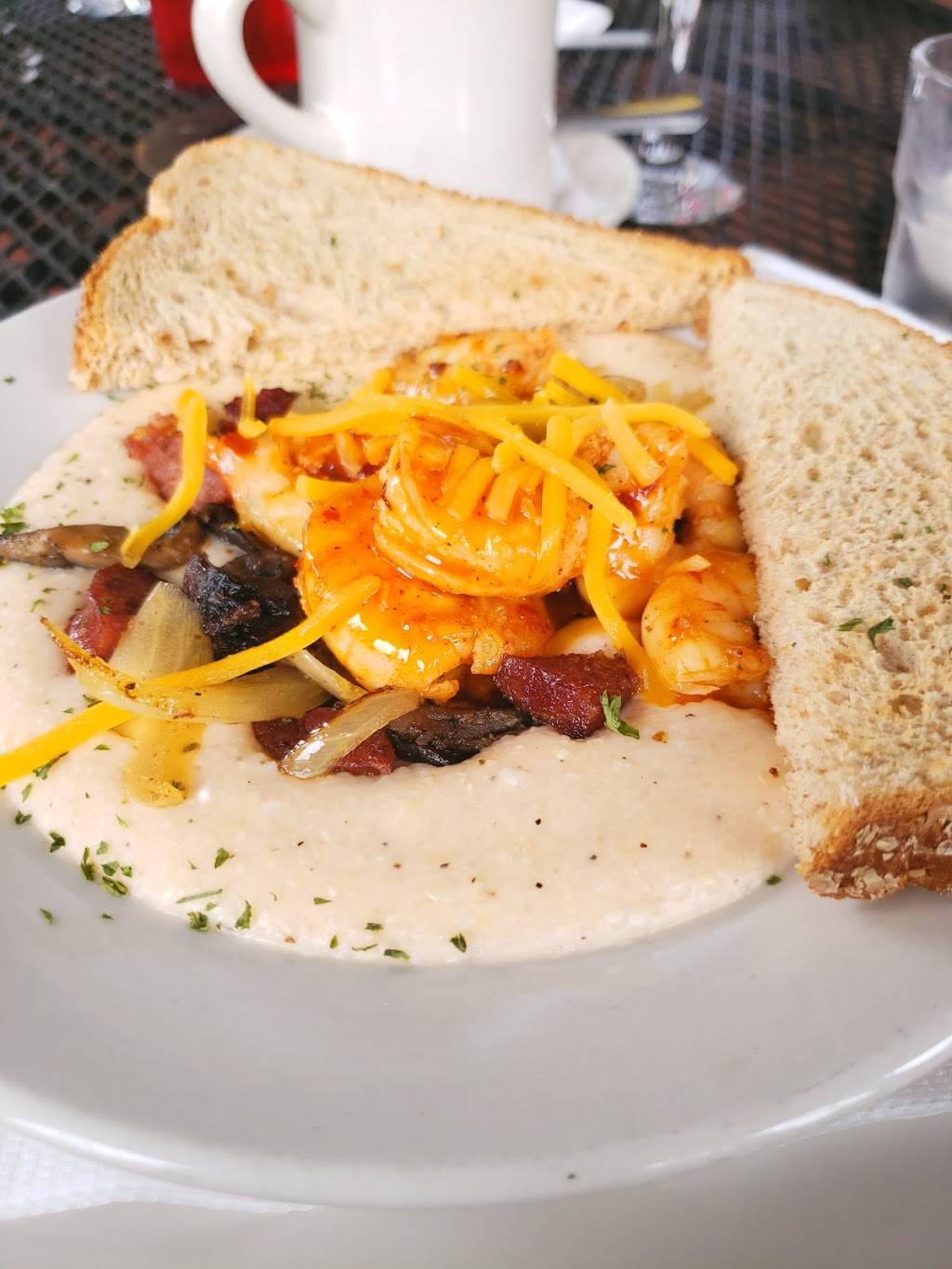 Big Easy Grille | restaurant | 1193 Collier Rd NW Suite D, Atlanta, GA 30318, USA | 4043522777 OR +1 404-352-2777