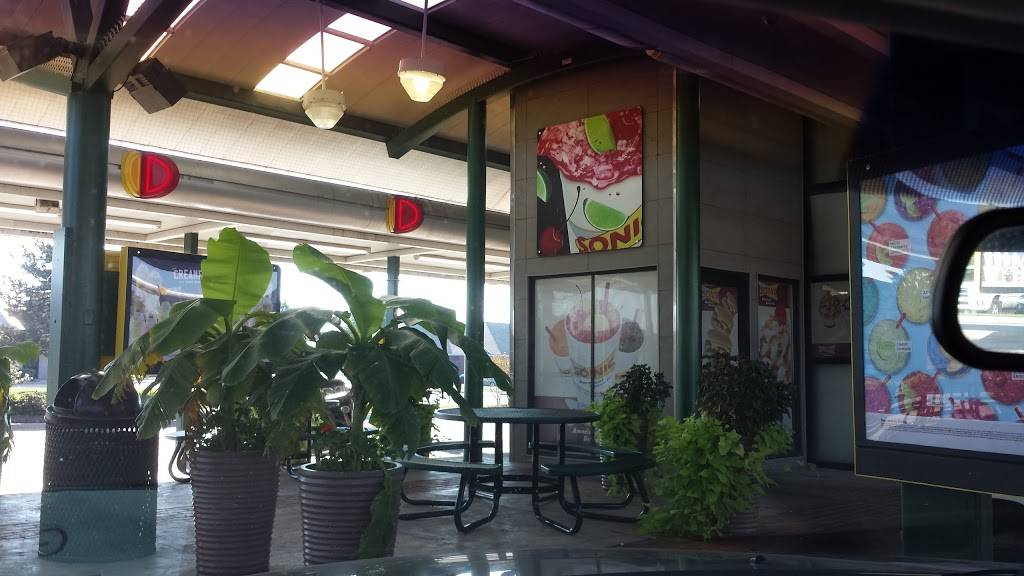 Sonic Drive-In | restaurant | 1000 24th Ave NW, Norman, OK 73069, USA | 4053600709 OR +1 405-360-0709