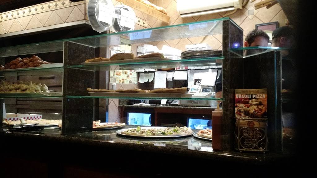 Bacoli Pizza | restaurant | 174 New Hampshire Ave, Lakewood, NJ 08701, USA | 7328867054 OR +1 732-886-7054