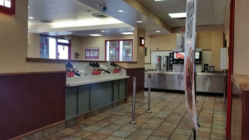 Arbys | restaurant | 120 Mall Ring Rd, Westminster, MD 21157, USA | 4108712189 OR +1 410-871-2189