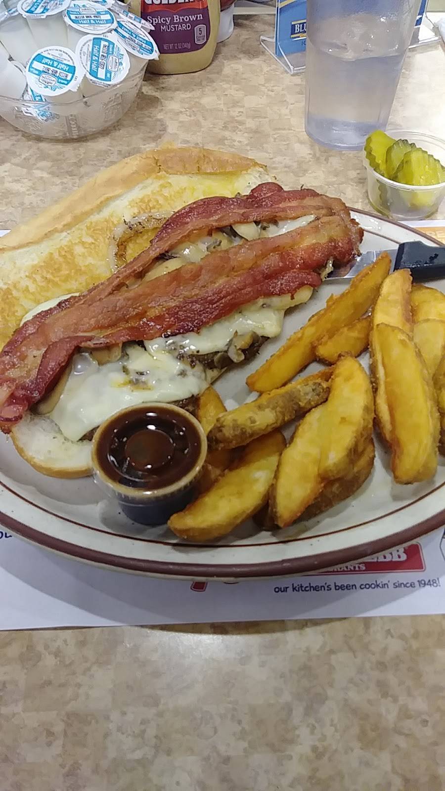 George Webb Restaurant - Douglas Ave | restaurant | 4555 Douglas Ave, Racine, WI 53402, USA | 2626391900 OR +1 262-639-1900