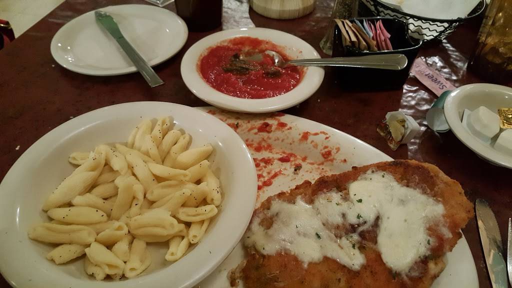 Mama Robertos Pizza | restaurant | 8658 Mentor Ave, Mentor, OH 44060, USA | 4402058890 OR +1 440-205-8890