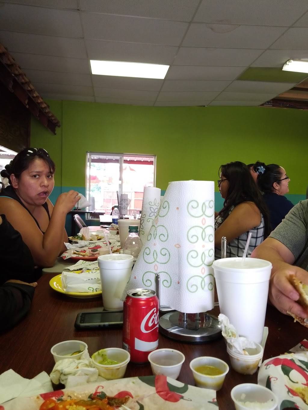 El Toro | restaurant | 5360 Hendersonville Rd, Fletcher, NC 28732, USA | 8286873999 OR +1 828-687-3999