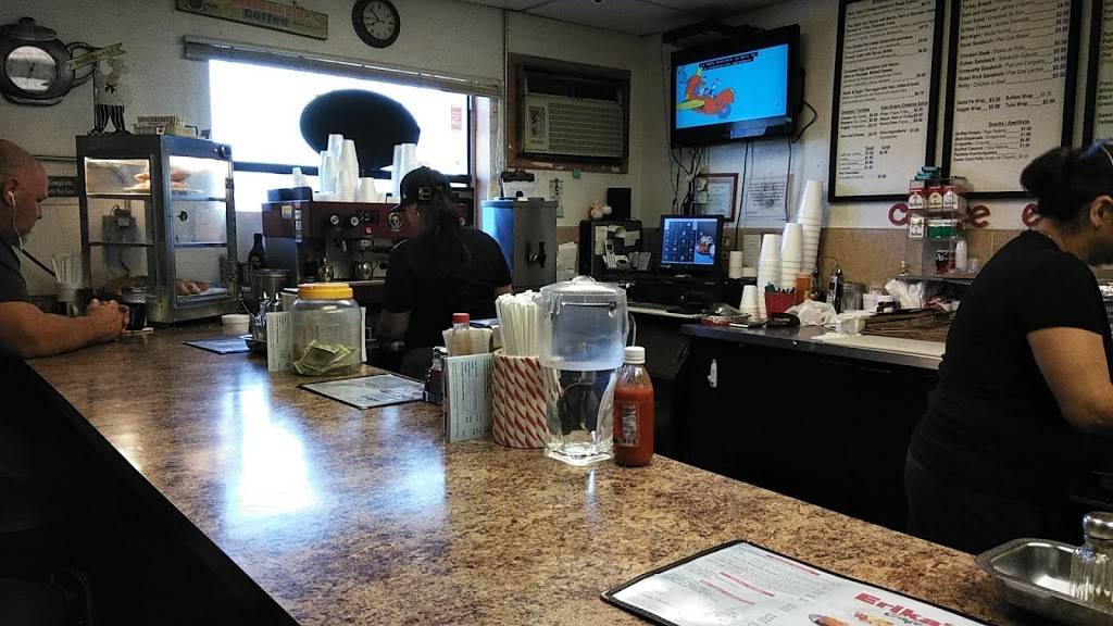 Erikas Cafe & Restaurant | restaurant | 4153 SW 47th Ave, Davie, FL 33314, USA | 9545810083 OR +1 954-581-0083