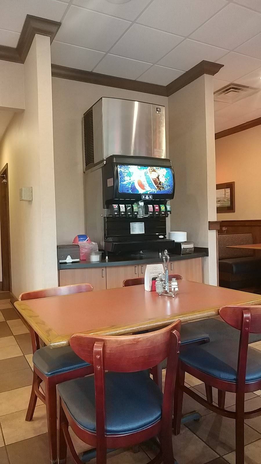 Donatos Pizza | meal takeaway | 3120 Mapleleaf Dr, Lexington, KY 40509, USA | 8595431818 OR +1 859-543-1818