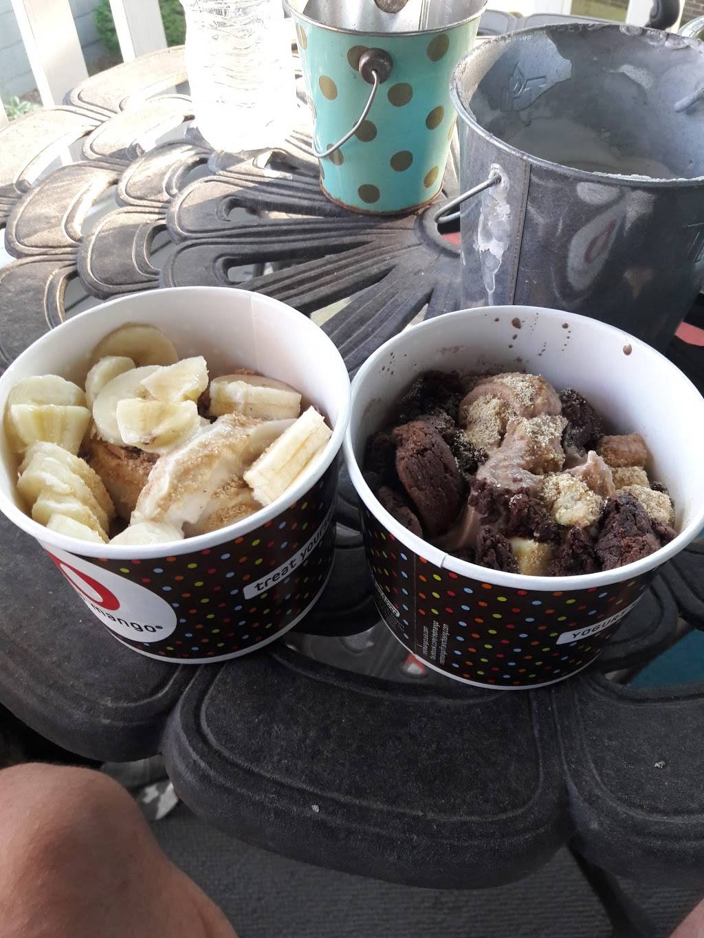 Red Mango | restaurant | 233 Town Square, Wheaton, IL 60189, USA | 6304564371 OR +1 630-456-4371