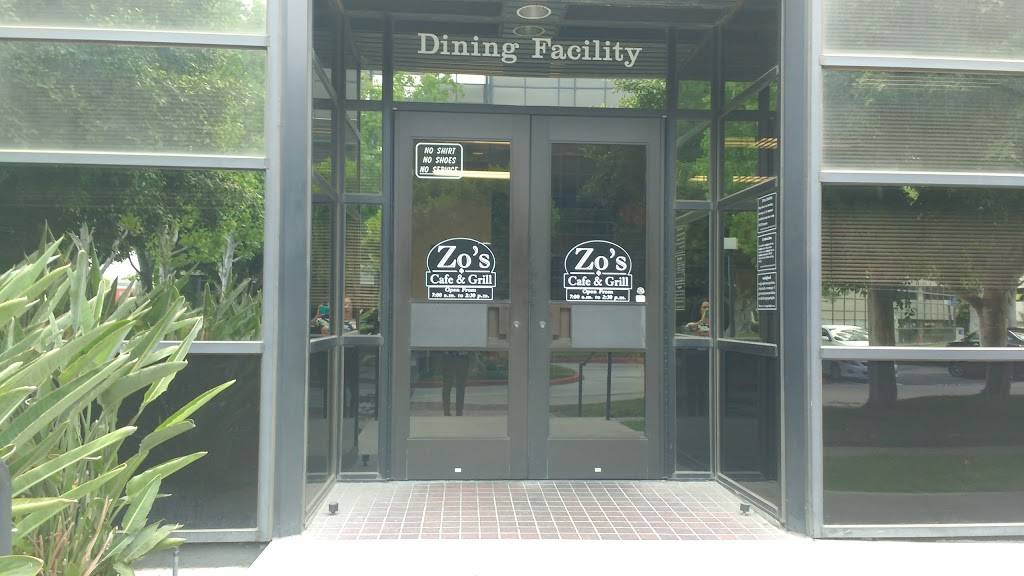 Zo’s Cafe & Grill | restaurant | 1515 Hughes Way, Long Beach, CA 90810, USA | 5629978000 OR +1 562-997-8000