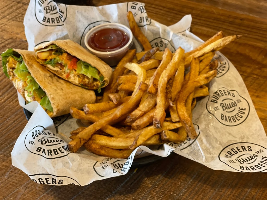 Burgers Blues Barbecue - Flowood | restaurant | 108 Market St Suite B, Flowood, MS 39232, USA | 6017062060 OR +1 601-706-2060