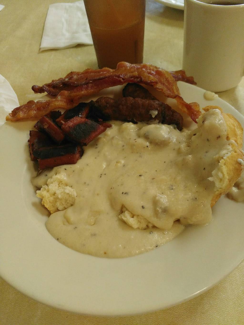 Family Steakhouse | restaurant | 10 Pkwy Shopping Ctr, Potosi, MO 63664, USA | 5734382474 OR +1 573-438-2474