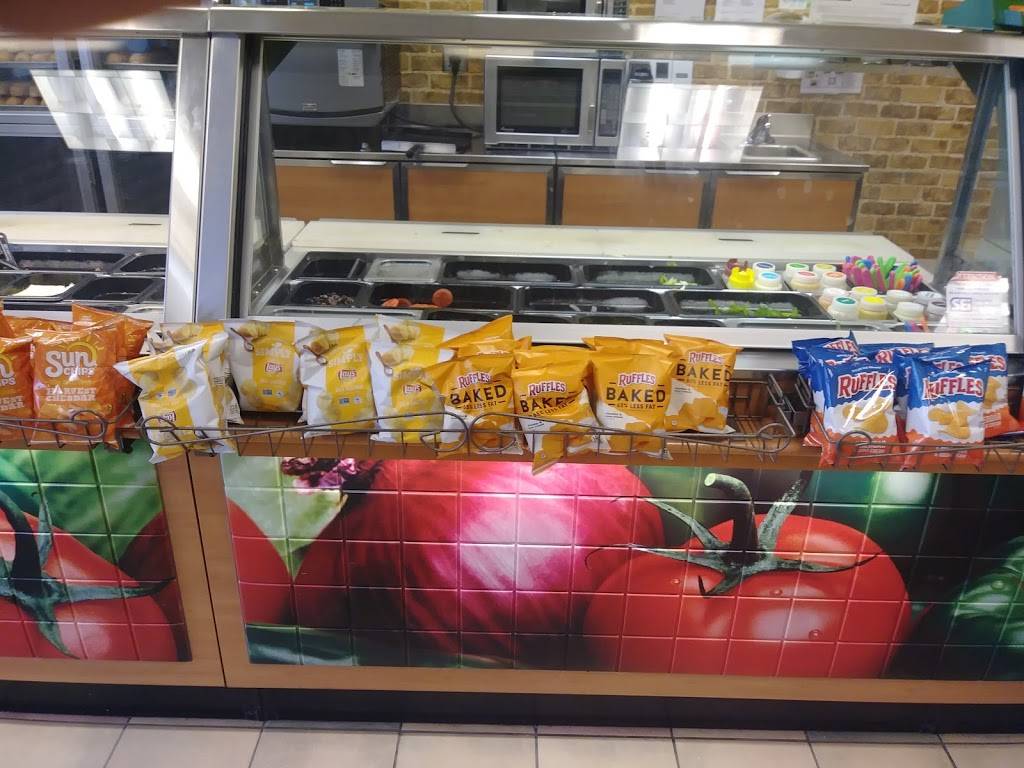 Subway | restaurant | 3701 EP True Pkwy, West Des Moines, IA 50265, USA | 5152269556 OR +1 515-226-9556