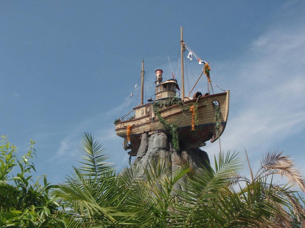 Lets Go Slurpin | meal takeaway | Disneys Typhoon Lagoon, Orlando, FL 32830, USA | 4079393463 OR +1 407-939-3463