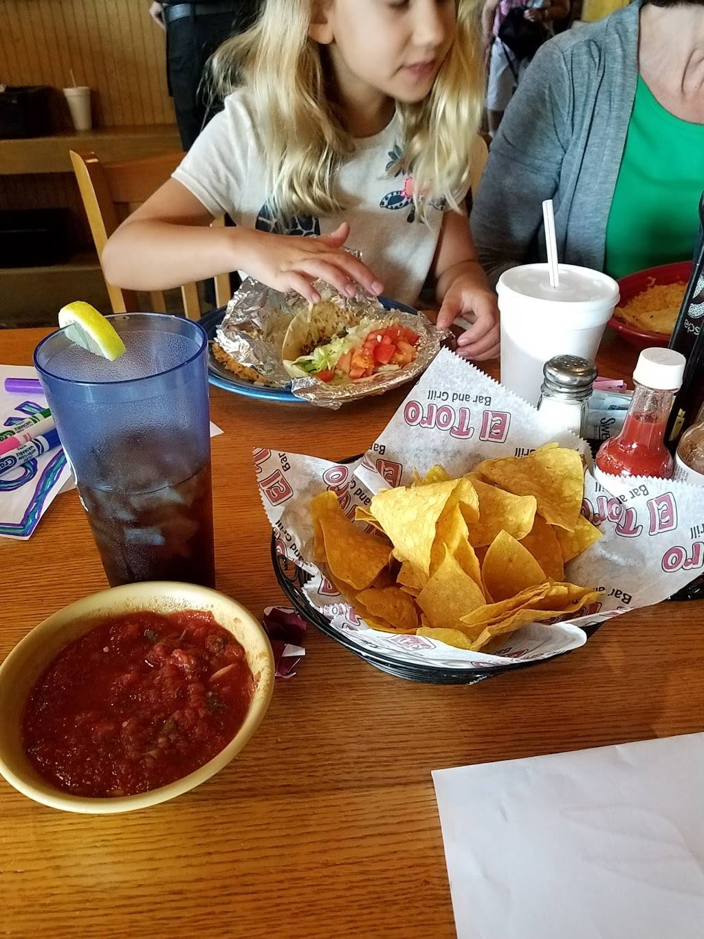 El Toro | restaurant | 4421 W Franklin St, Bellbrook, OH 45305, USA | 9378484565 OR +1 937-848-4565