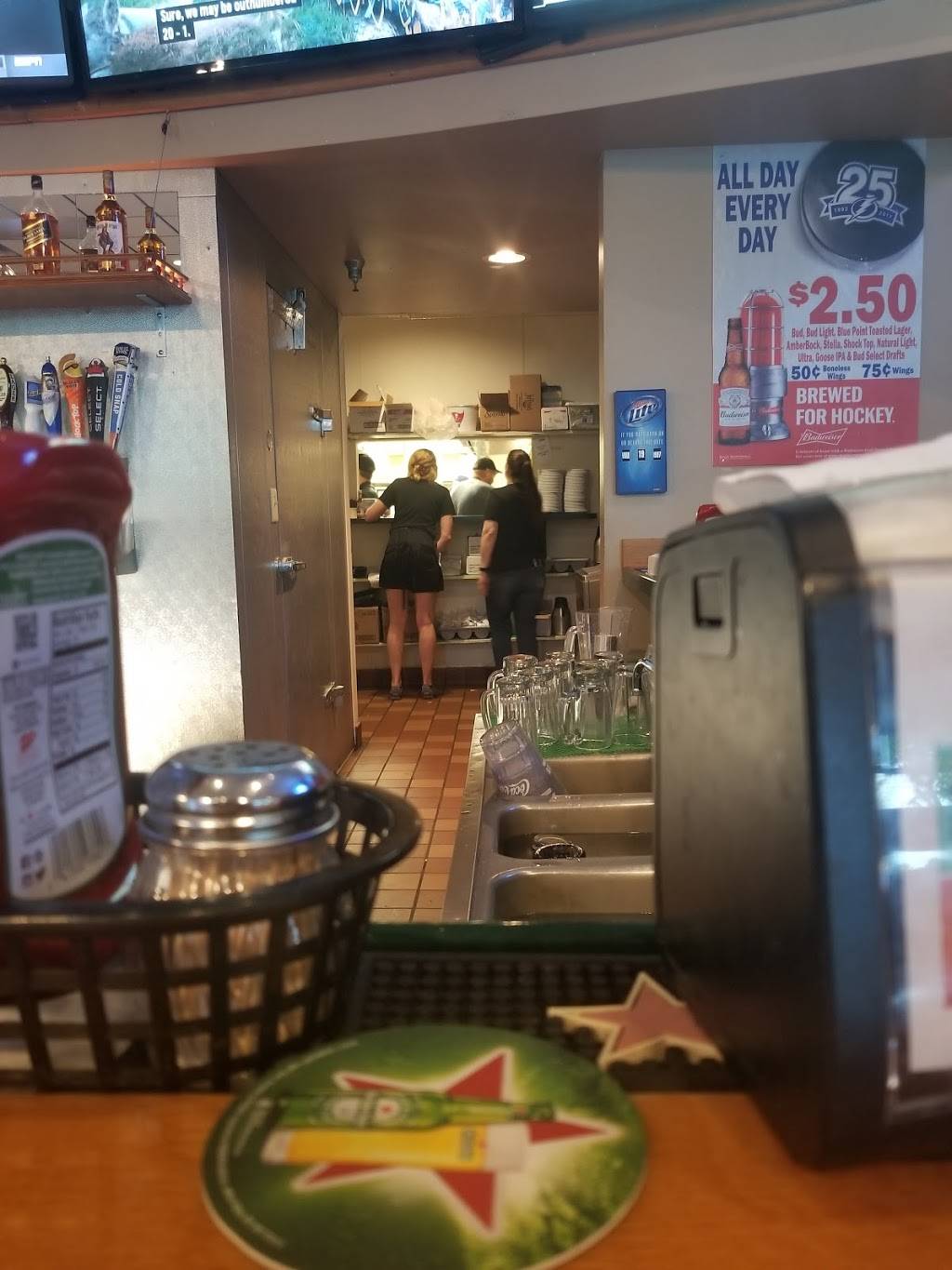 Beef O Bradys | restaurant | 8810 N Himes Ave, Tampa, FL 33614, USA | 8139362058 OR +1 813-936-2058