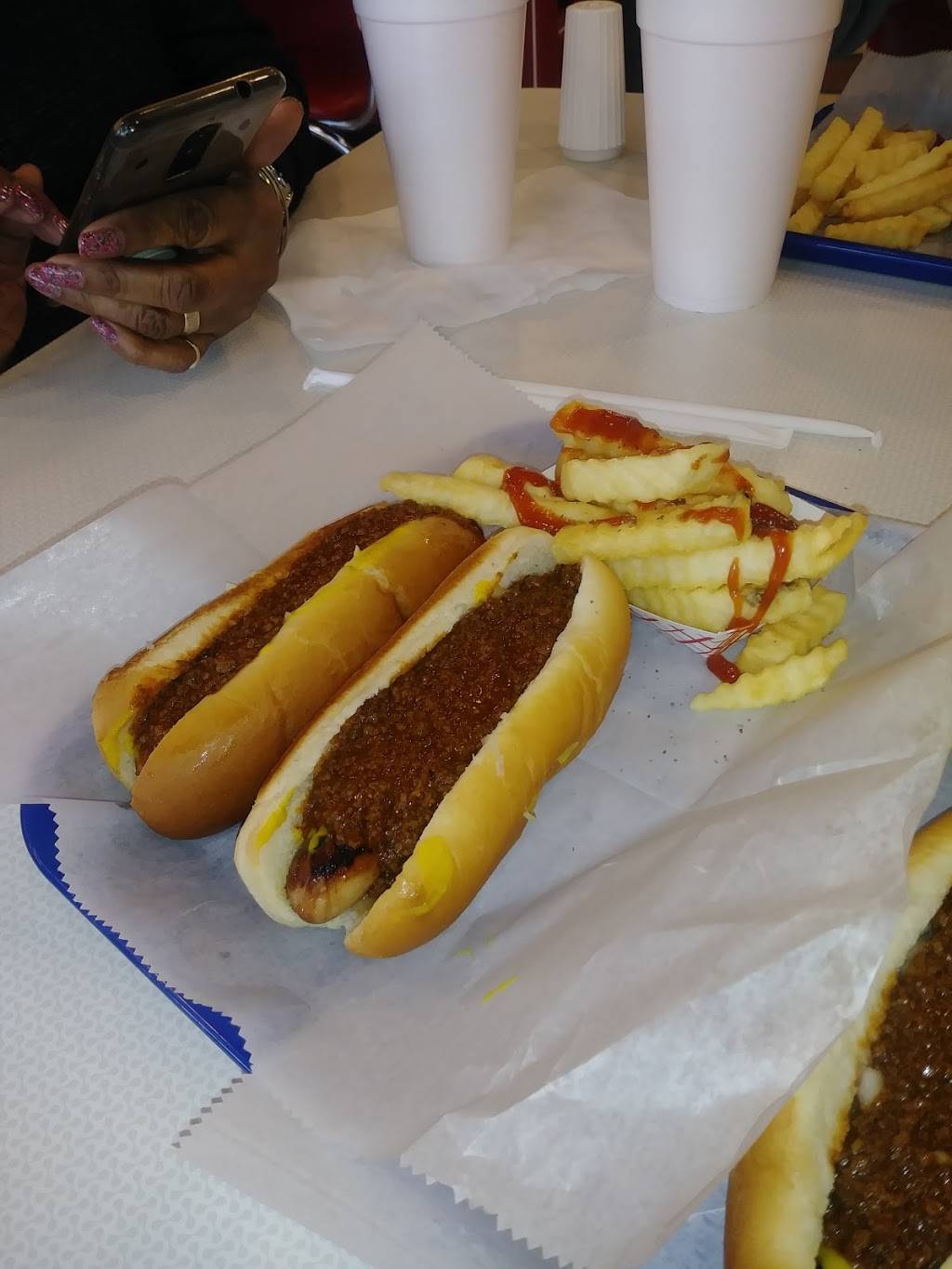 Roanoke Weiner Stand | restaurant | 110 Market Square SE, Roanoke, VA 24011, USA | 5405628090 OR +1 540-562-8090