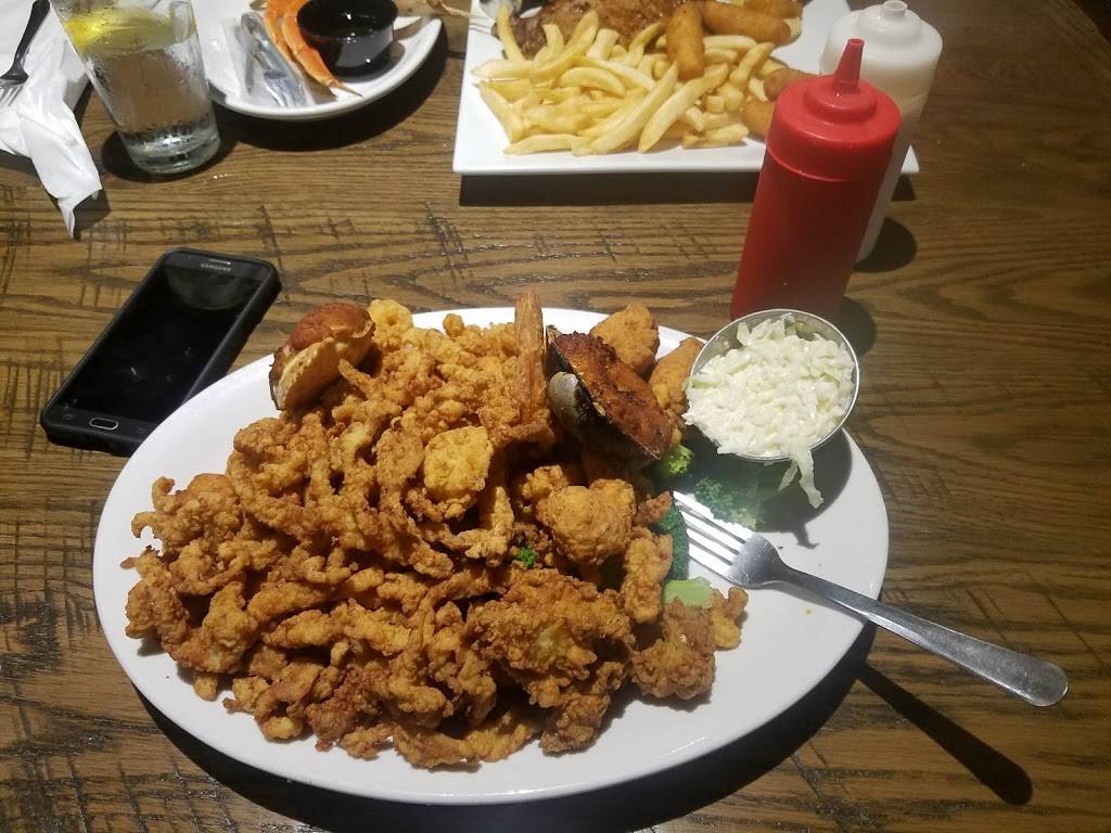 Catch Seafood | restaurant | 411 W Main St, Lexington, SC 29072, USA | 8033592979 OR +1 803-359-2979