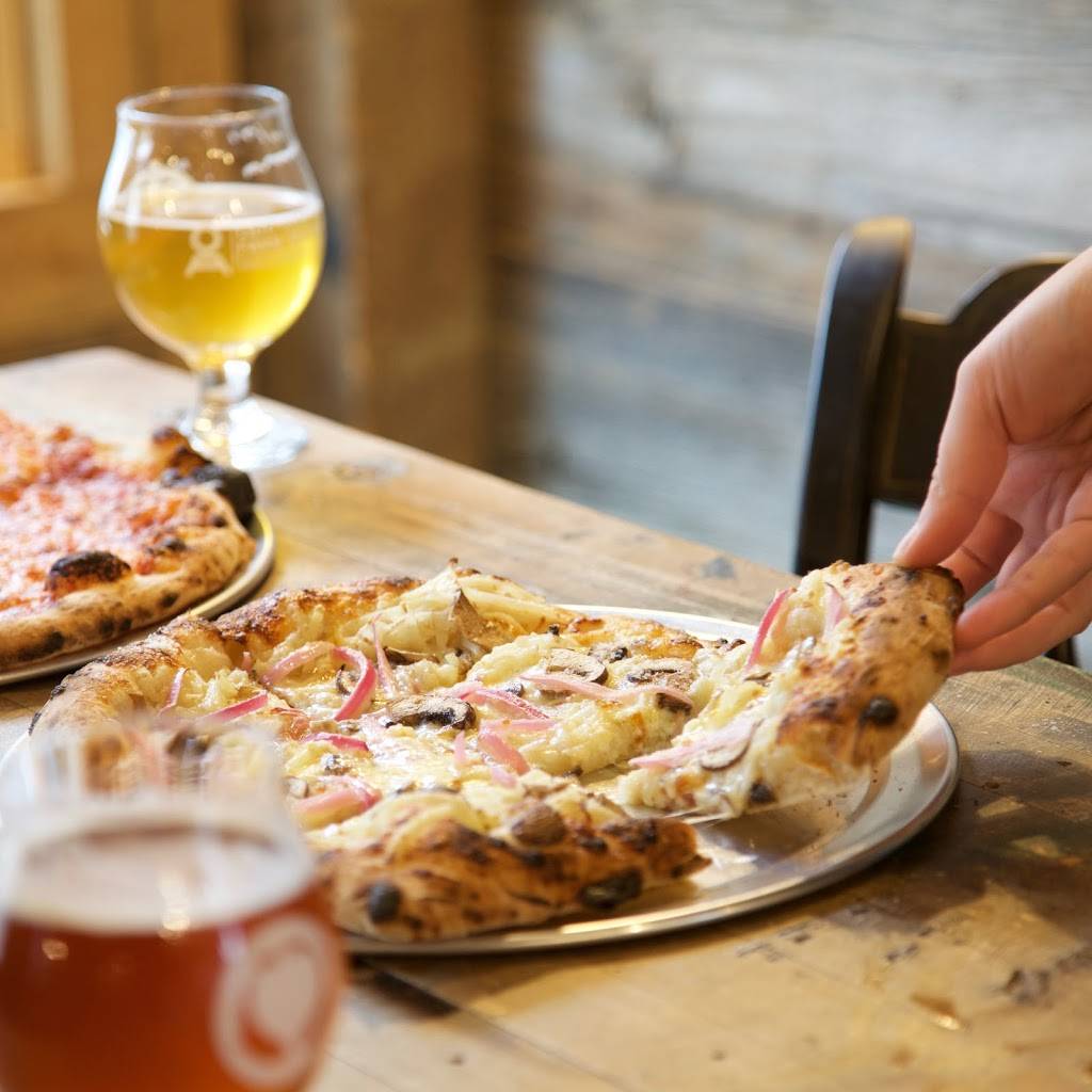 Odd Alewives Farm Brewery | restaurant | 99 Old Rte One, Waldoboro, ME 04572, USA | 2077908406 OR +1 207-790-8406