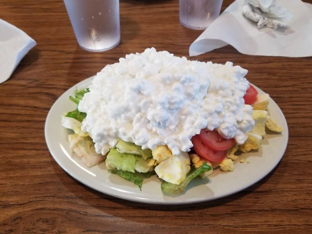 Pizza Hut | meal takeaway | 300 W OH-14, Columbiana, OH 44408, USA | 3304822623 OR +1 330-482-2623