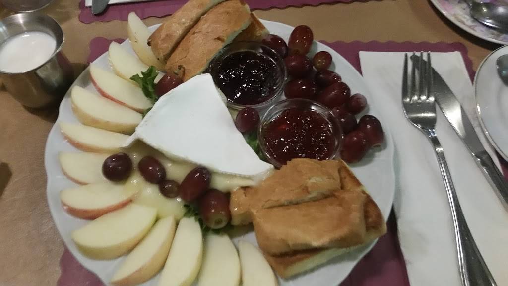 Tea Garden Cafe | cafe | 112 E Chicago Blvd, Tecumseh, MI 49286, USA | 5174237873 OR +1 517-423-7873